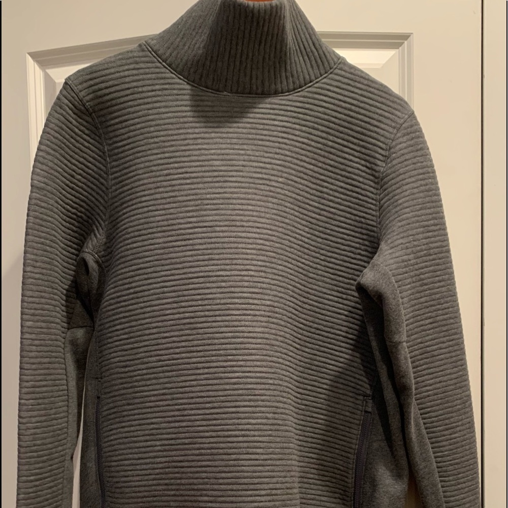All in Motion XL Size Quilted Pullover Heather Gray Sweatshirt